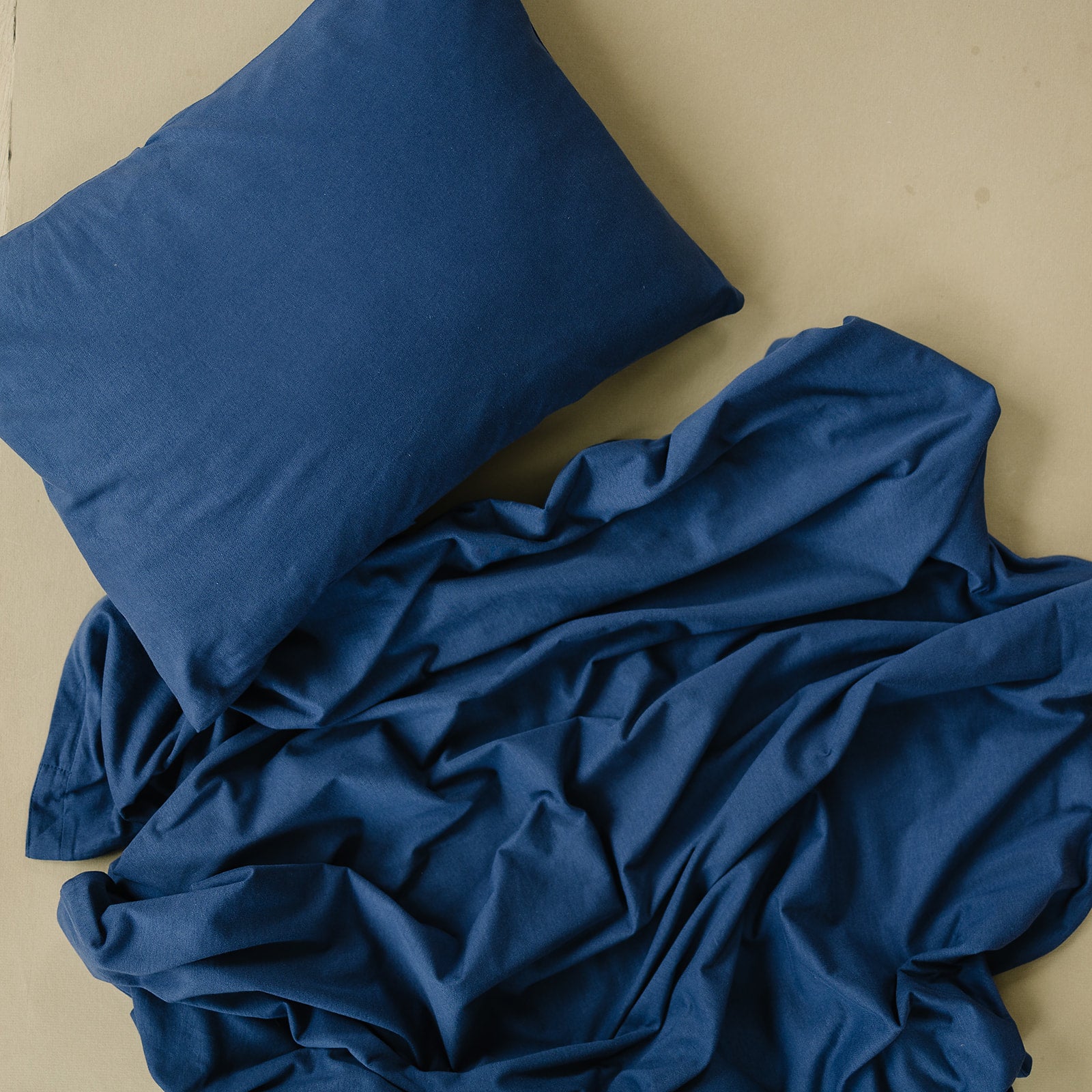 Ecolino Pillowcases, 100% Organic Cotton, 2 Pack, Navy Blue + Rainbow - Image 4