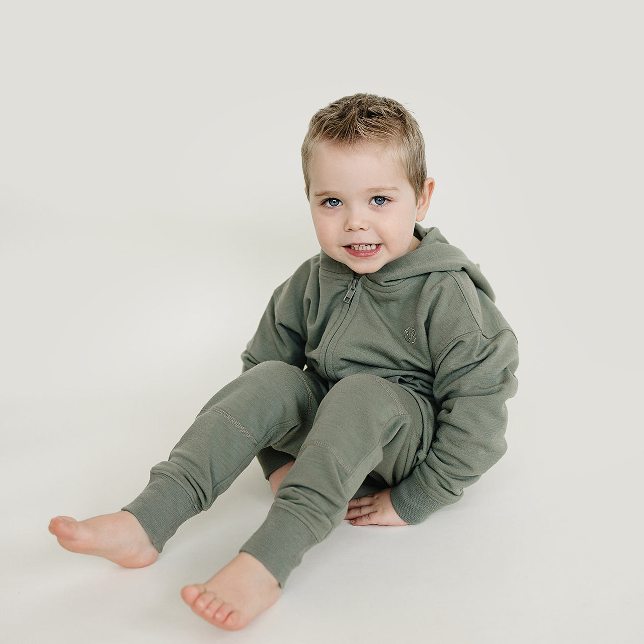 Kids Merino Wool Joggers, Olive - Image 2