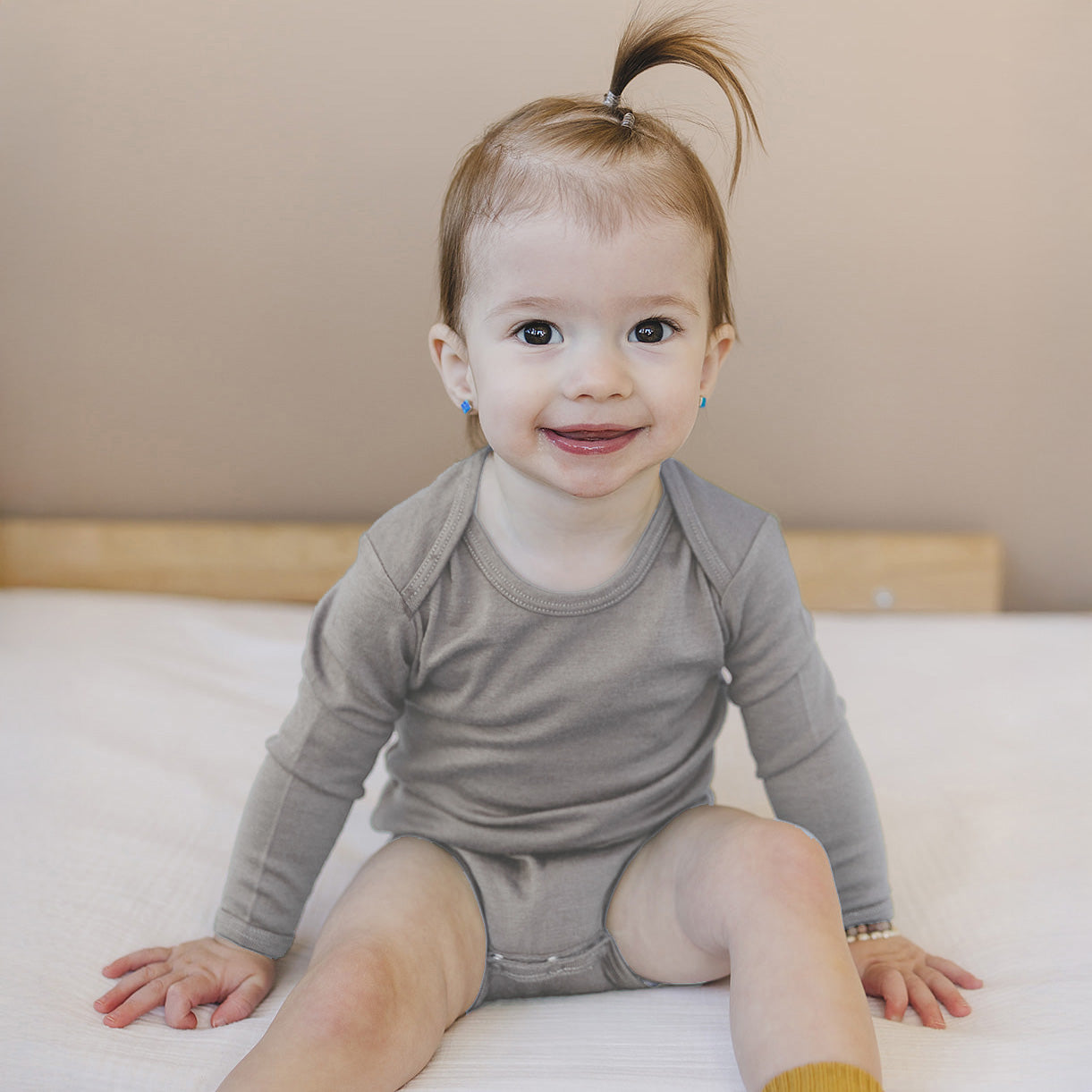 Baby Bodysuit, Long Sleeve, Merino Wool, Dove - Image 3