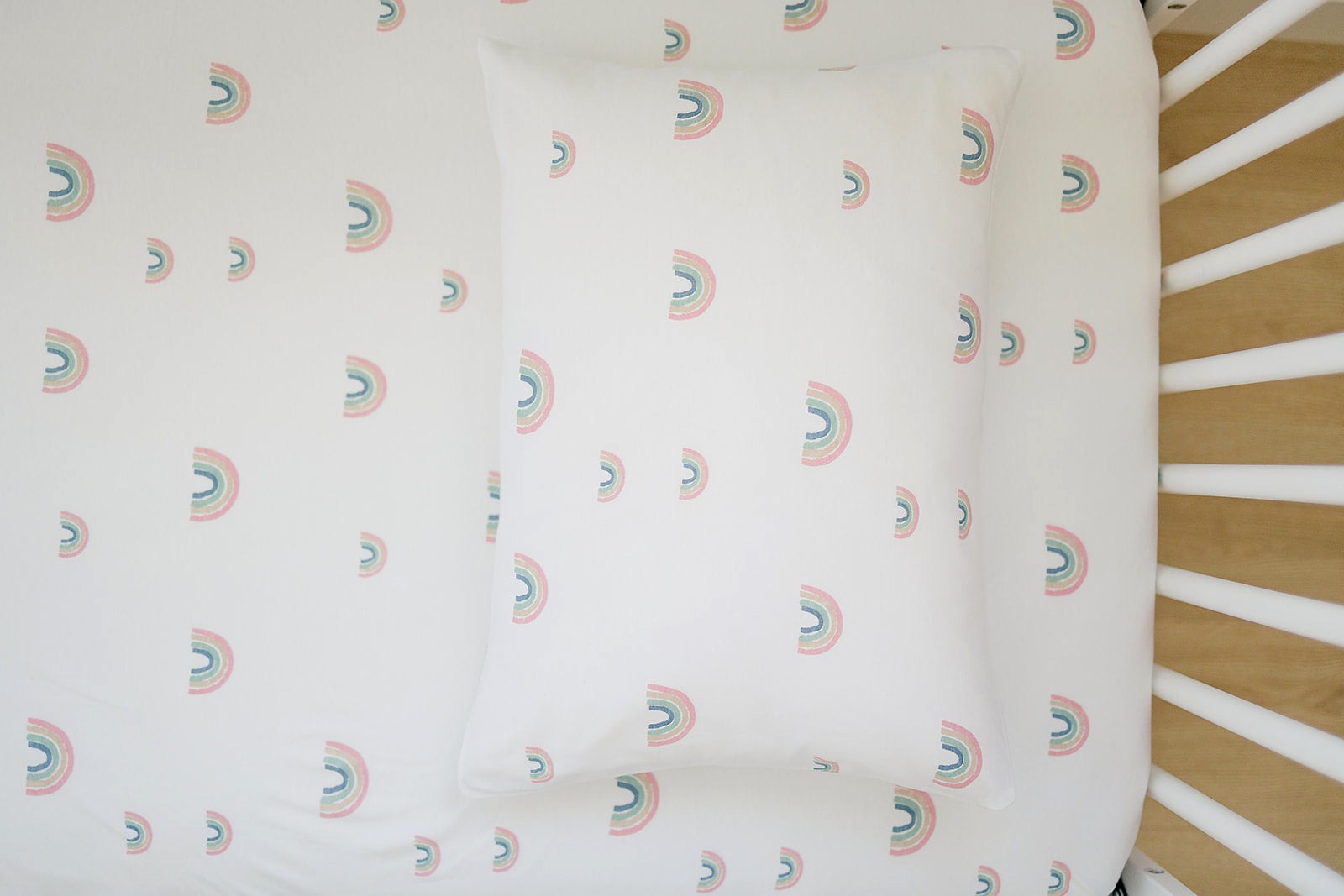 Imperfect Ecolino Crib Sheet, 100% Organic Cotton, Rainbow